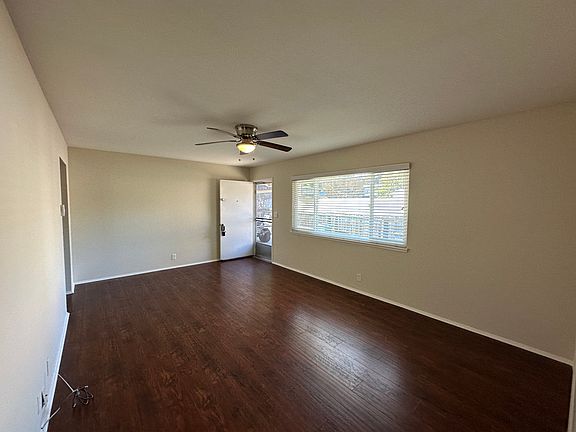 4th image of 356 Beemer Ave #356