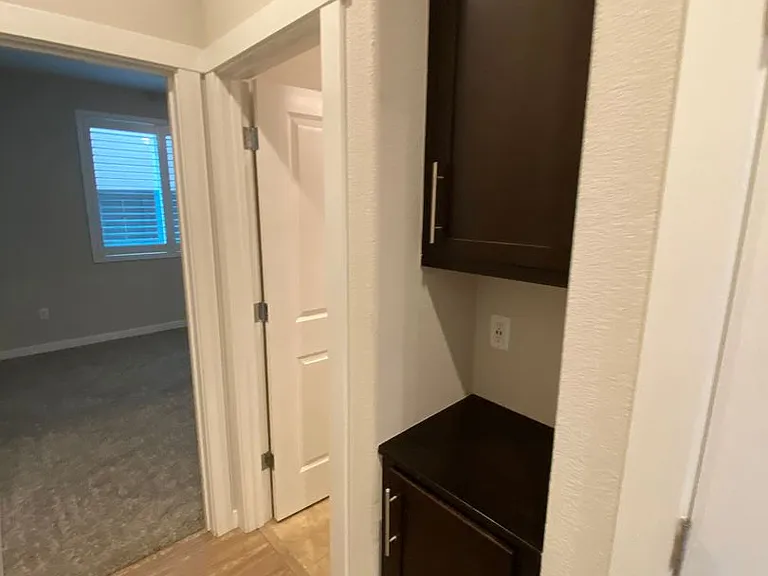 4821 Holden Dr — Photo 12