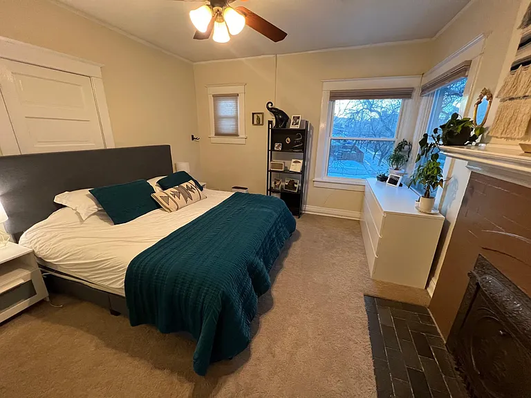 1770 N High St #200 — Photo 8