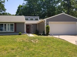 4 Hadley Pl, Newport News, VA 23608