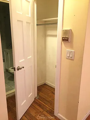 Rented by City Connections Realty | media 39