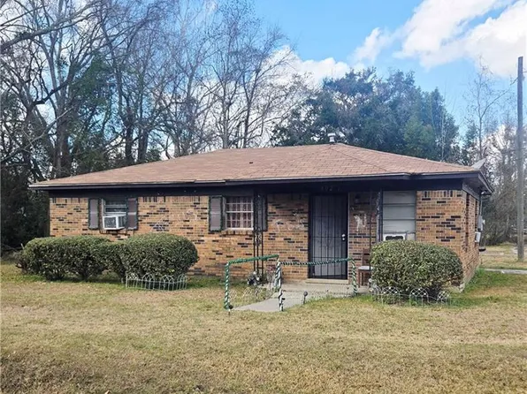 302 S Price Ave, Prichard, AL 36610