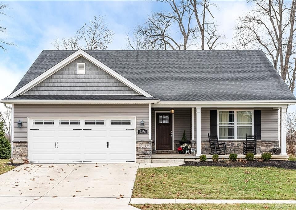 1st image of 1236 Redbud Cir