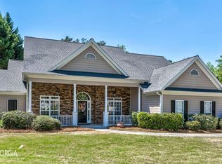 5335 Barlow Pass, Powder Springs, GA 30127