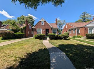 4475 Grayton St, Detroit, MI 48224