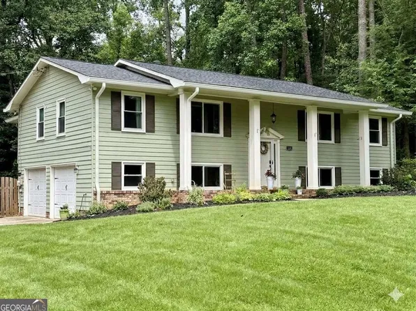 265 Pinetree Dr, Marietta, GA 30068