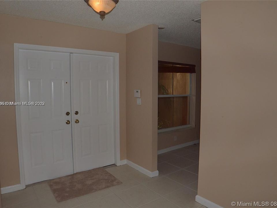 1st image of 230 Mahogany Ter