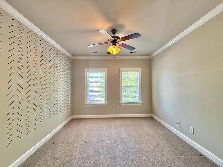 7758 Acc Blvd — Photo 7