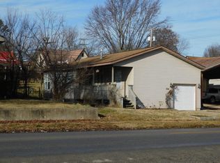 306 N Central Ave, Monett, MO 65708