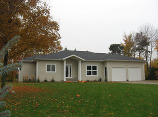 6412 Destin Ct, Saugatuck, MI 49453