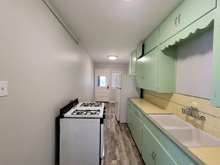 340 Natalen Ave #3 — Photo 6
