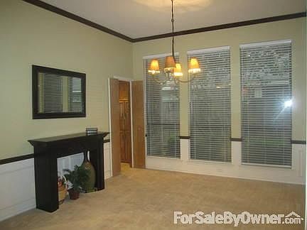 4th image of 608 Stone Canyon Dr