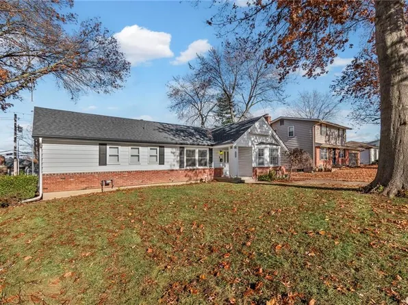 16512 E Ellison Way, Independence, MO 64055