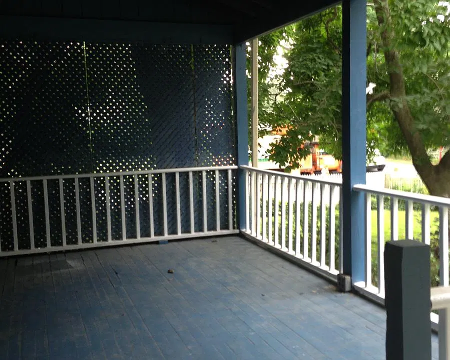 Front porch for this unit