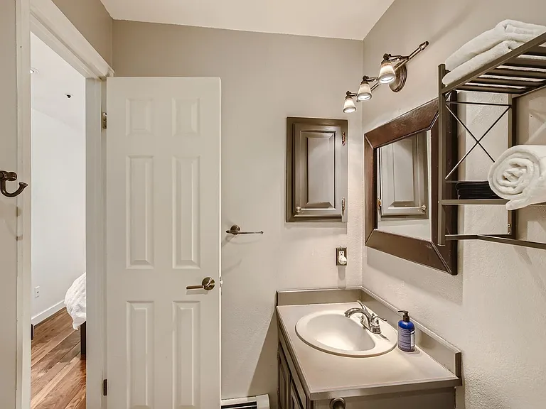2113 Walnut St #9B — Photo 20