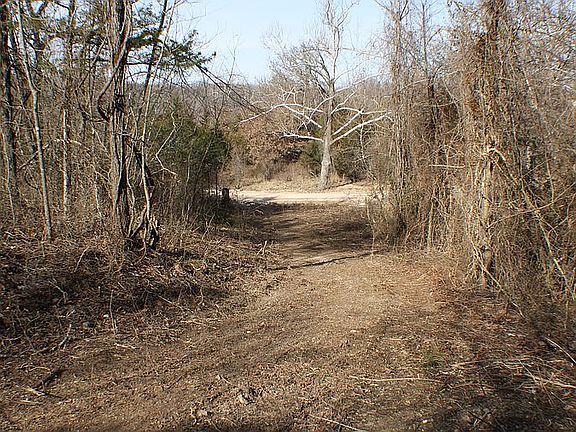 2ND ENTRANCE ROAD