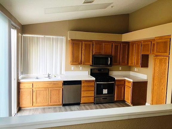 4th image of 65926 Avenida Barona