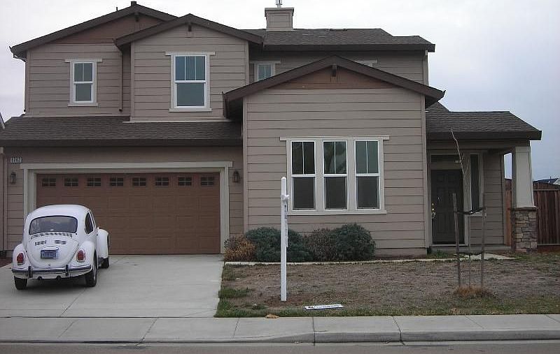 1st image of 1742 Peony Dr