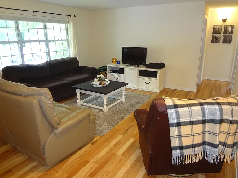 2805 Summit Rd #B — Photo 13