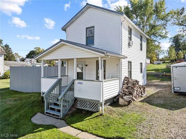 14860 Churchfield St NW, North Lawrence, OH 44666