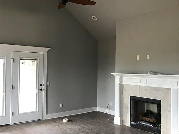 2nd image of 18125 Astor Dr
