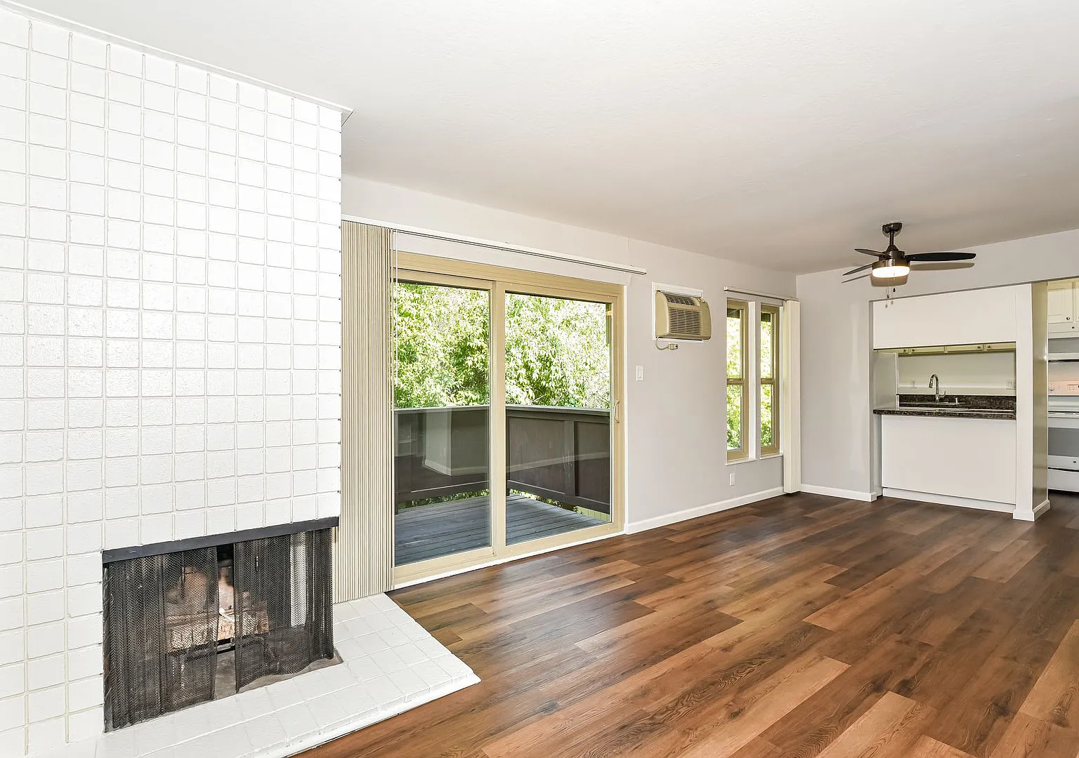 Beautiful, Quiet Community - Just Minutes from Downtown Walnut Creek — Photo 2