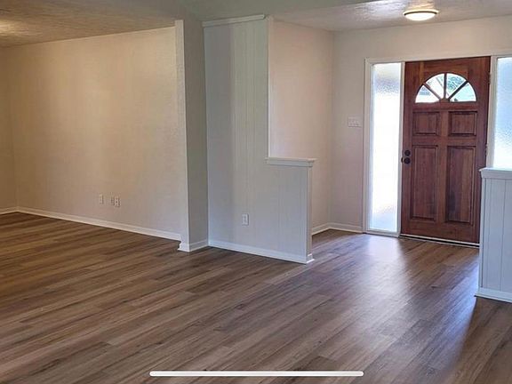 3rd image of 3010 Stacy Ln
