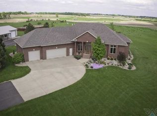 26540 461st Ave, Hartford, SD 57033