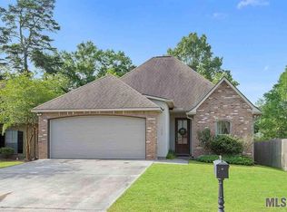 7438 Magnolia Garden Ct, Denham Springs, LA 70706