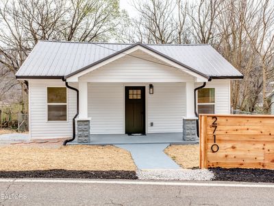 2710 Greenway Dr, Knoxville, TN, 37918