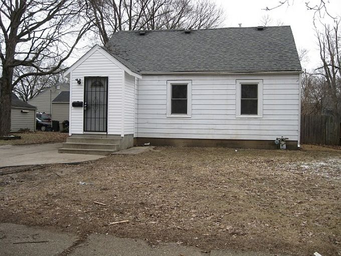 1st image of 1629 Pauline Ave