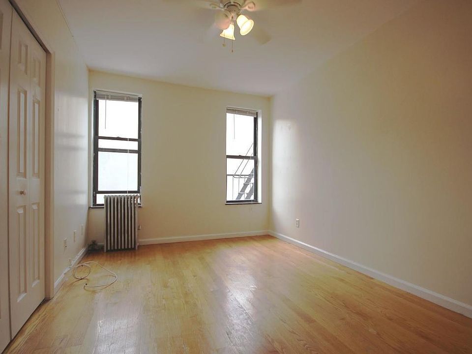 2nd image of 87 Graham Ave APT 15