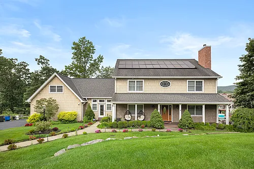 27 Ringwood Ln Photo 1