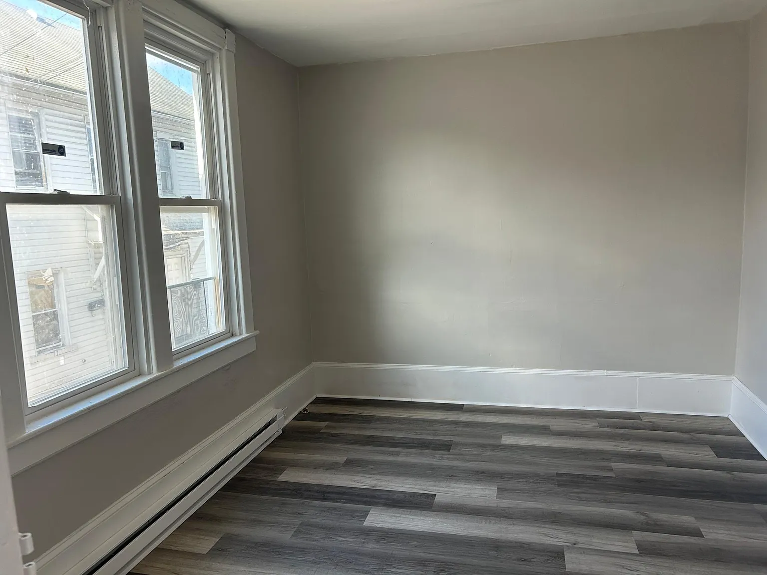 2 bed, 1171 sqft, $1,850 — Photo 2