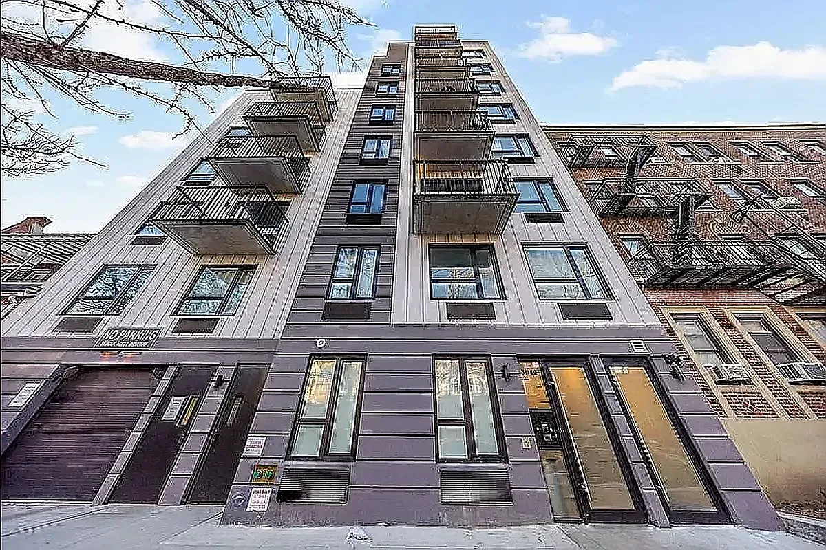 1042 President Street — Photo 1