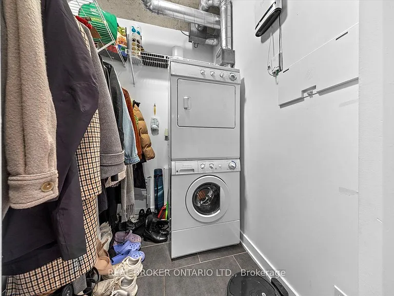 354 Gladstone Ave #503 — Photo 6