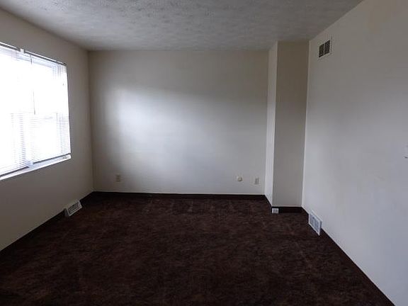 2nd image of 1025 Patricia Dr