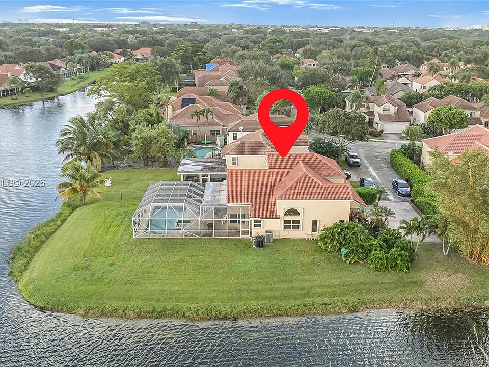 2873 Oak Park Cir
