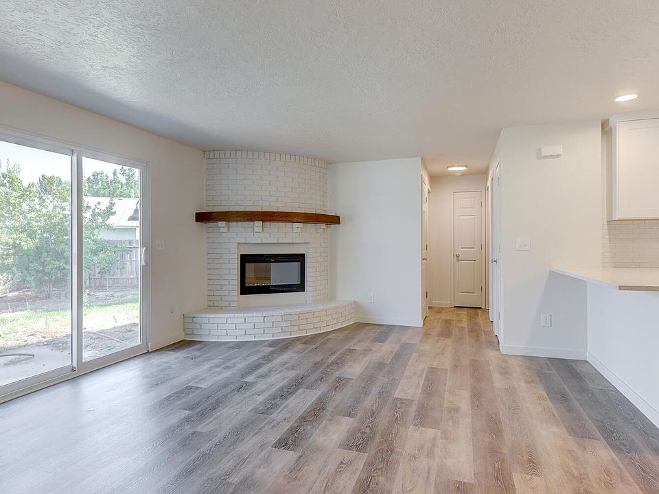1st image of 9642 Hoff Dr #53c2b5f11