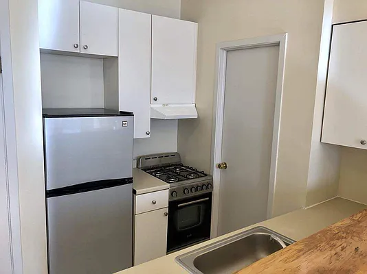 Rented by Heller Organization | media 19