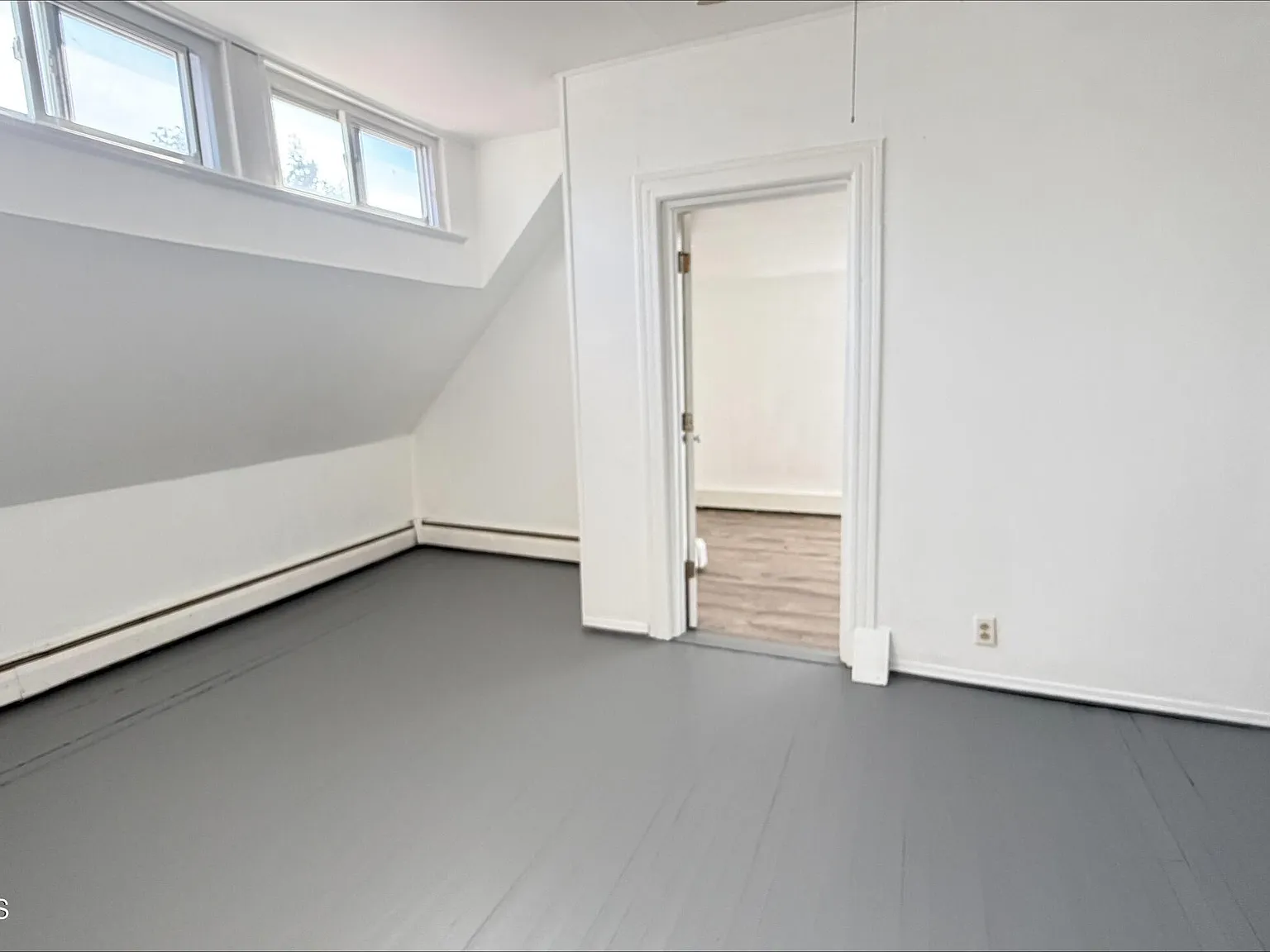 2 bed, $2,000 — Photo 4
