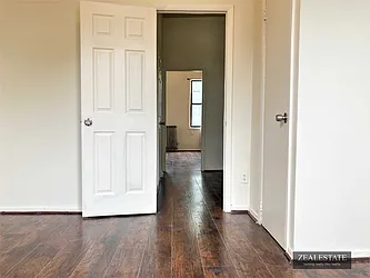 Rented by ZealEstate Group Inc