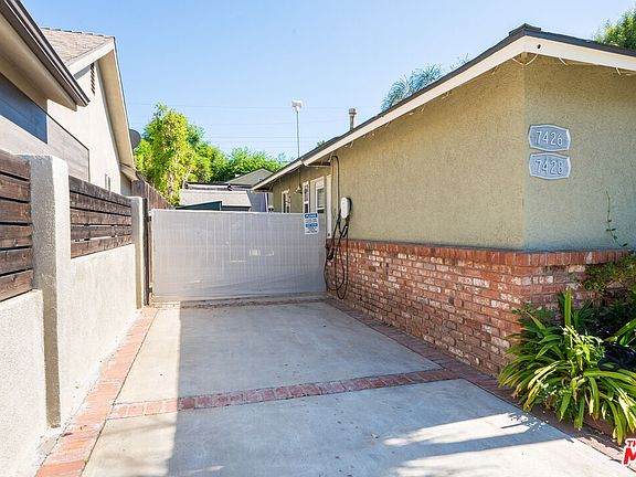 5th image of 7426 Caldus Ave