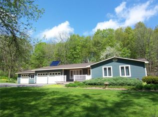 3923 Clockville Rd, Canastota, NY 13032