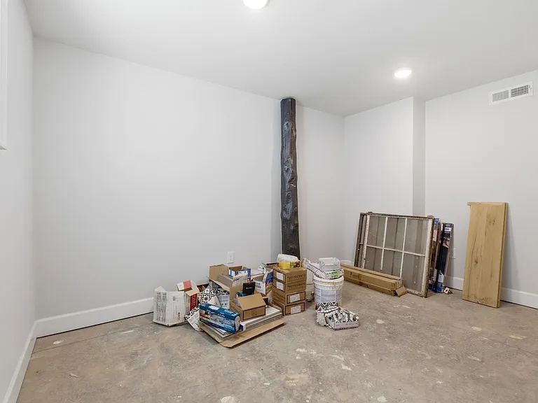 2704 Westwood Ave — Photo 55