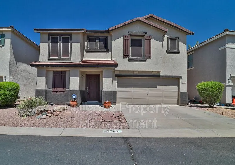 4 bed, 2.5 bath, 2260 sqft, $2,595 — Photo 2