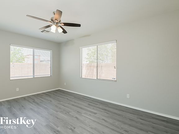 4th image of 8932 Bandinella Ave