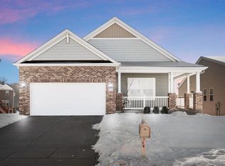 3110 Grace Hill Dr, Lake Saint Louis, MO 63367