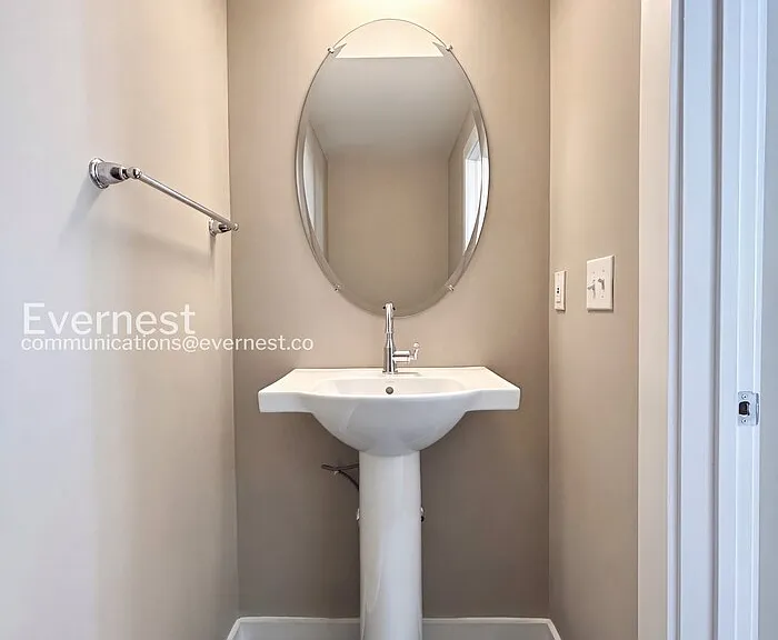 305 Jeffries Way — Photo 18