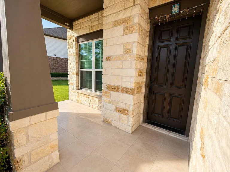 14600 Iveans Way — Photo 3